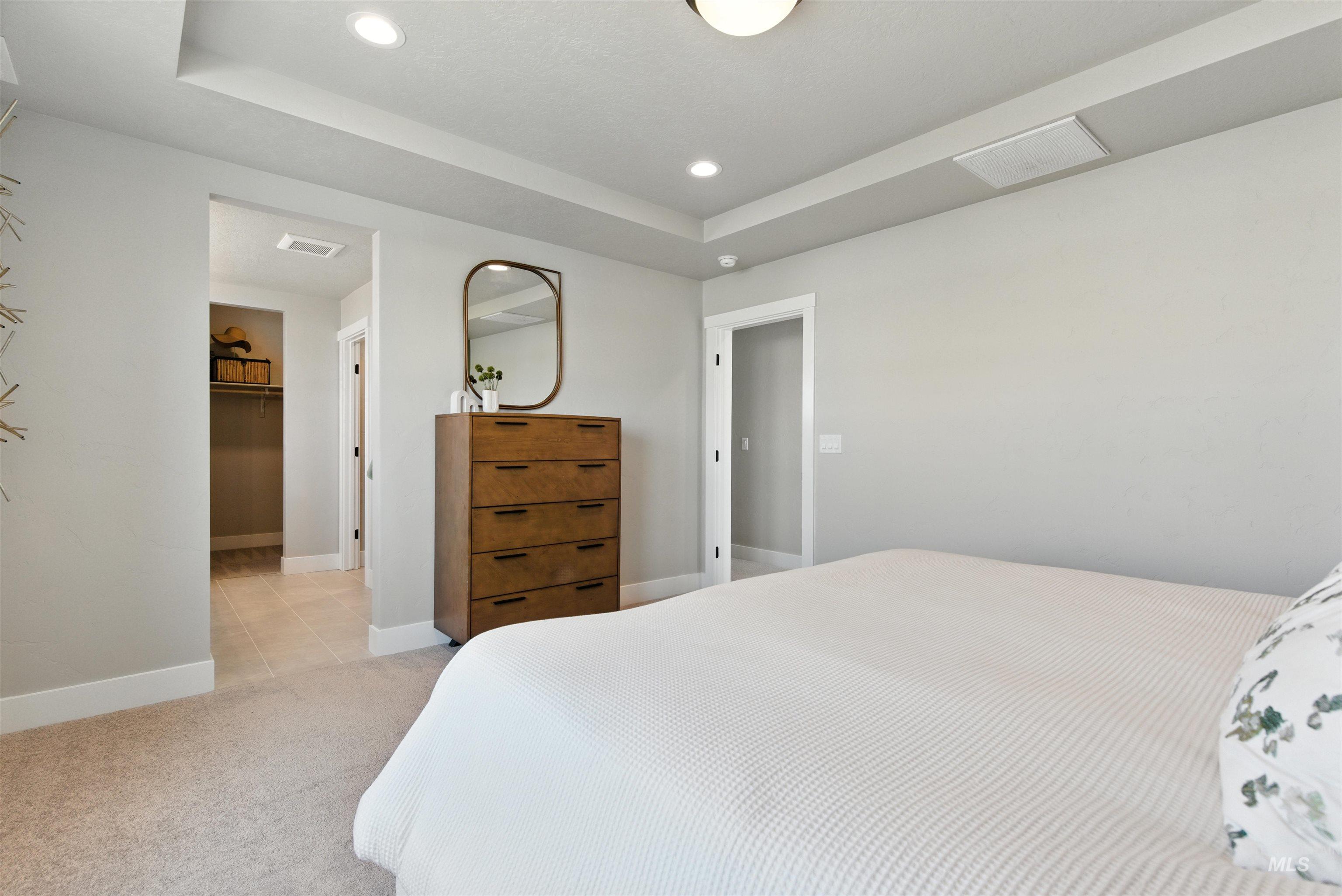 5520 W Lost Rapids St, Meridian, Idaho 83646, 3 Bedrooms, 2.5 Bathrooms, Residential For Sale, Price $469,990, 98982063