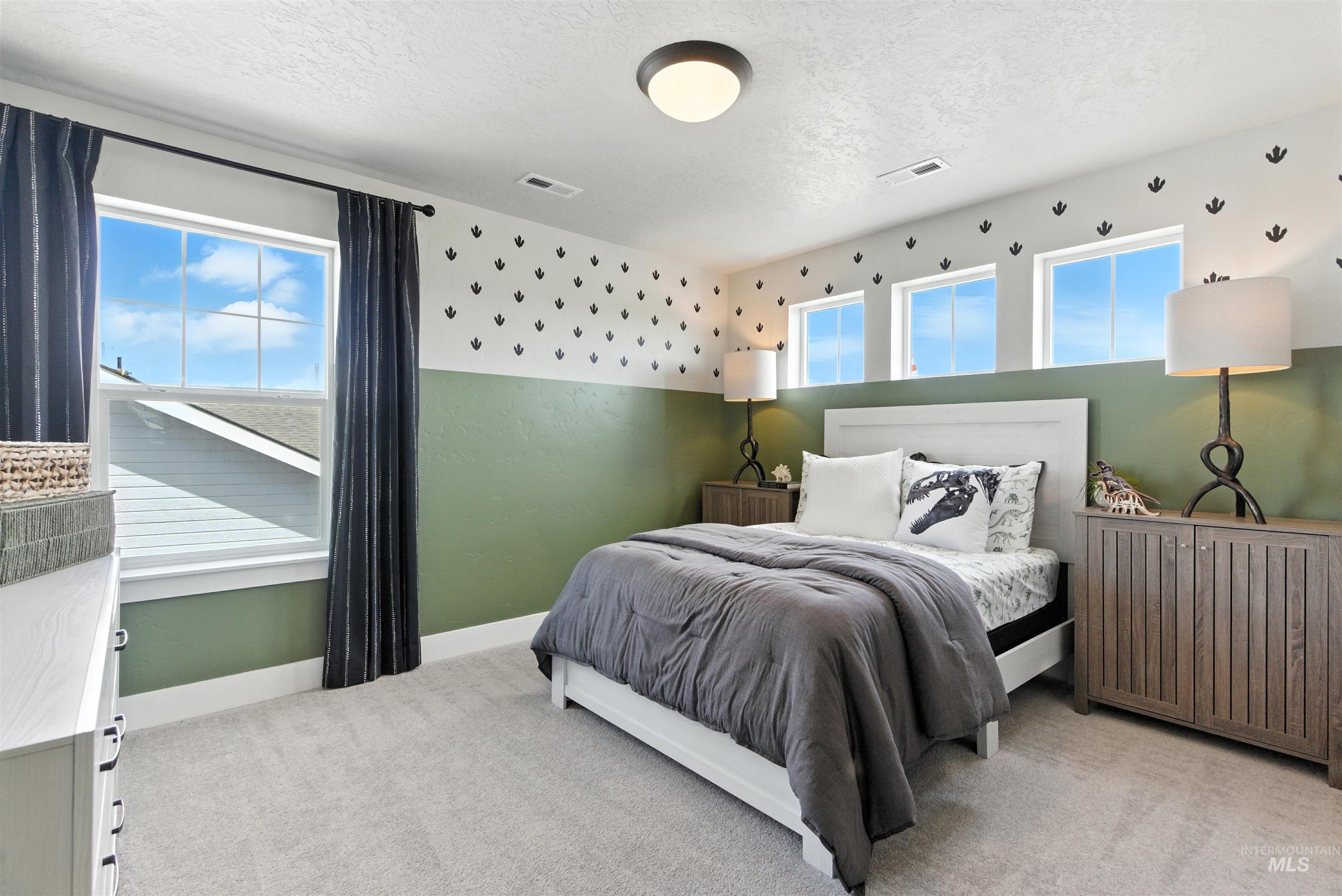 5520 W Lost Rapids St, Meridian, Idaho 83646, 3 Bedrooms, 2.5 Bathrooms, Residential For Sale, Price $469,990, 98982063