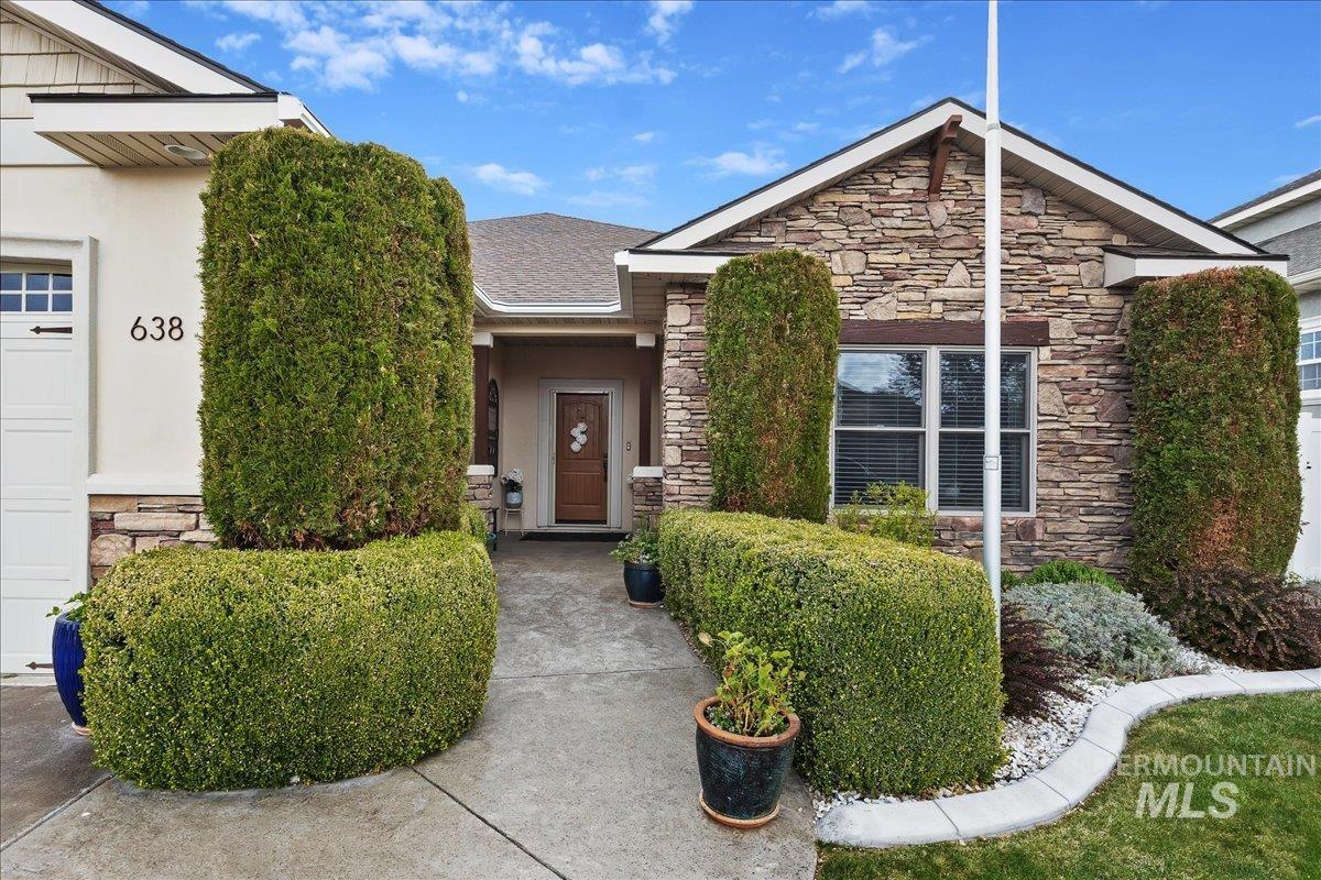 638 Sunfire Dr., Twin Falls, Idaho 83301, 3 Bedrooms, 2.5 Bathrooms, Residential For Sale, Price $509,900, 98982065