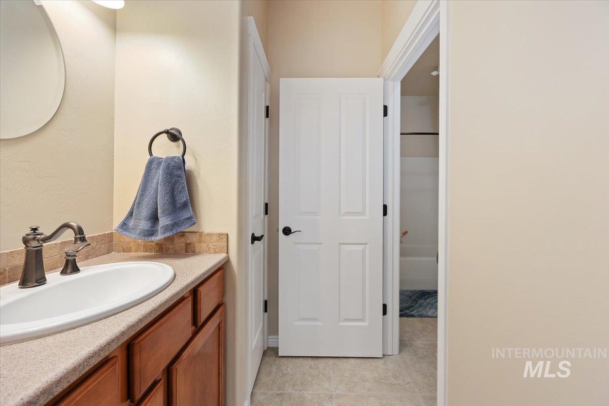 638 Sunfire Dr., Twin Falls, Idaho 83301, 3 Bedrooms, 2.5 Bathrooms, Residential For Sale, Price $509,900, 98982065