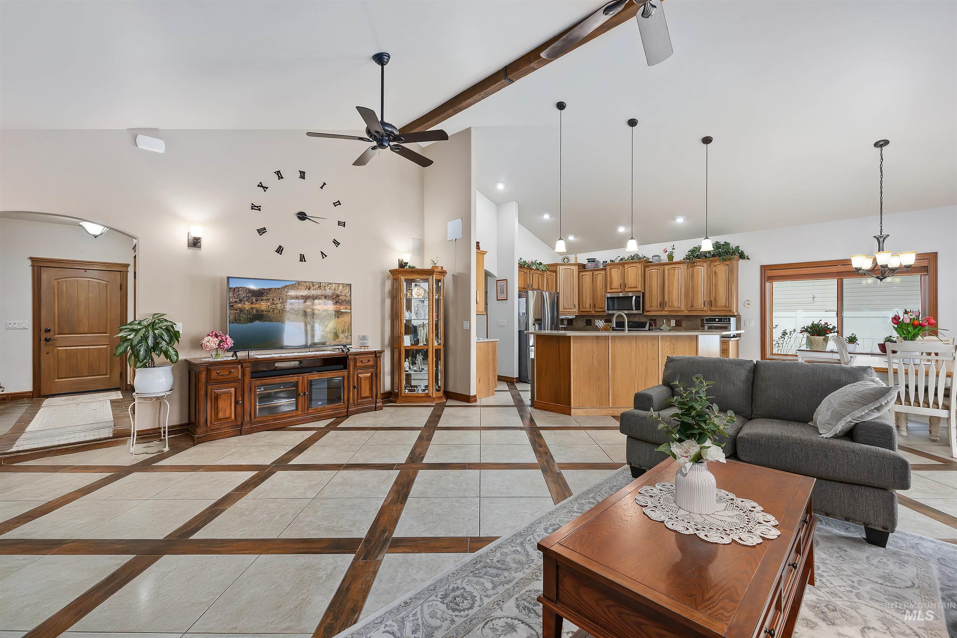 638 Sunfire Dr., Twin Falls, Idaho 83301, 3 Bedrooms, 2.5 Bathrooms, Residential For Sale, Price $509,900, 98982065