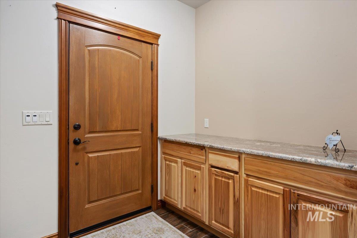 638 Sunfire Dr., Twin Falls, Idaho 83301, 3 Bedrooms, 2.5 Bathrooms, Residential For Sale, Price $509,900, 98982065