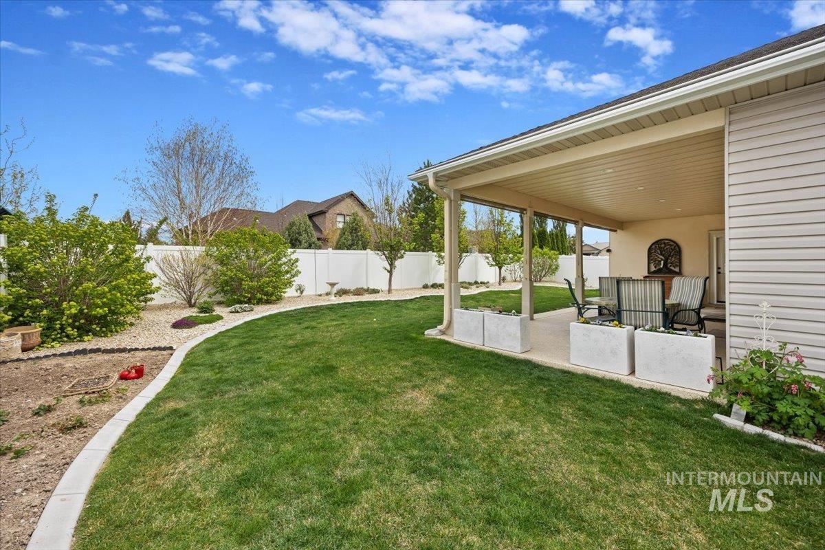 638 Sunfire Dr., Twin Falls, Idaho 83301, 3 Bedrooms, 2.5 Bathrooms, Residential For Sale, Price $509,900, 98982065