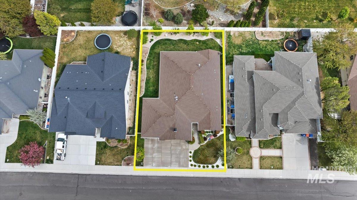 638 Sunfire Dr., Twin Falls, Idaho 83301, 3 Bedrooms, 2.5 Bathrooms, Residential For Sale, Price $509,900, 98982065