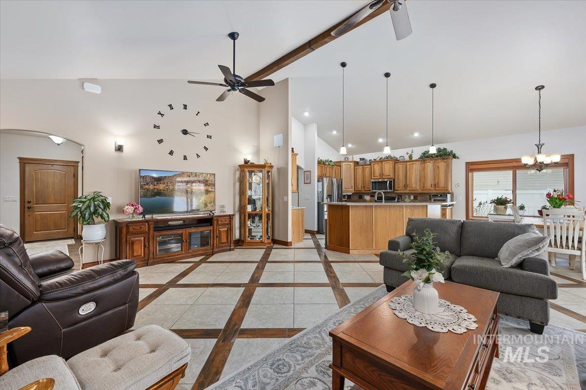 638 Sunfire Dr., Twin Falls, Idaho 83301, 3 Bedrooms, 2.5 Bathrooms, Residential For Sale, Price $509,900, 98982065