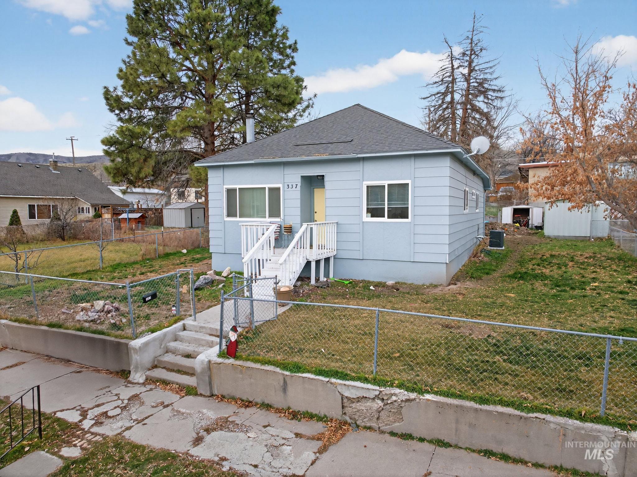 337 N Johnson Avenue, Pocatello, Idaho 83204, 3 Bedrooms, 1 Bathroom, Residential For Sale, Price $275,000, 98982068
