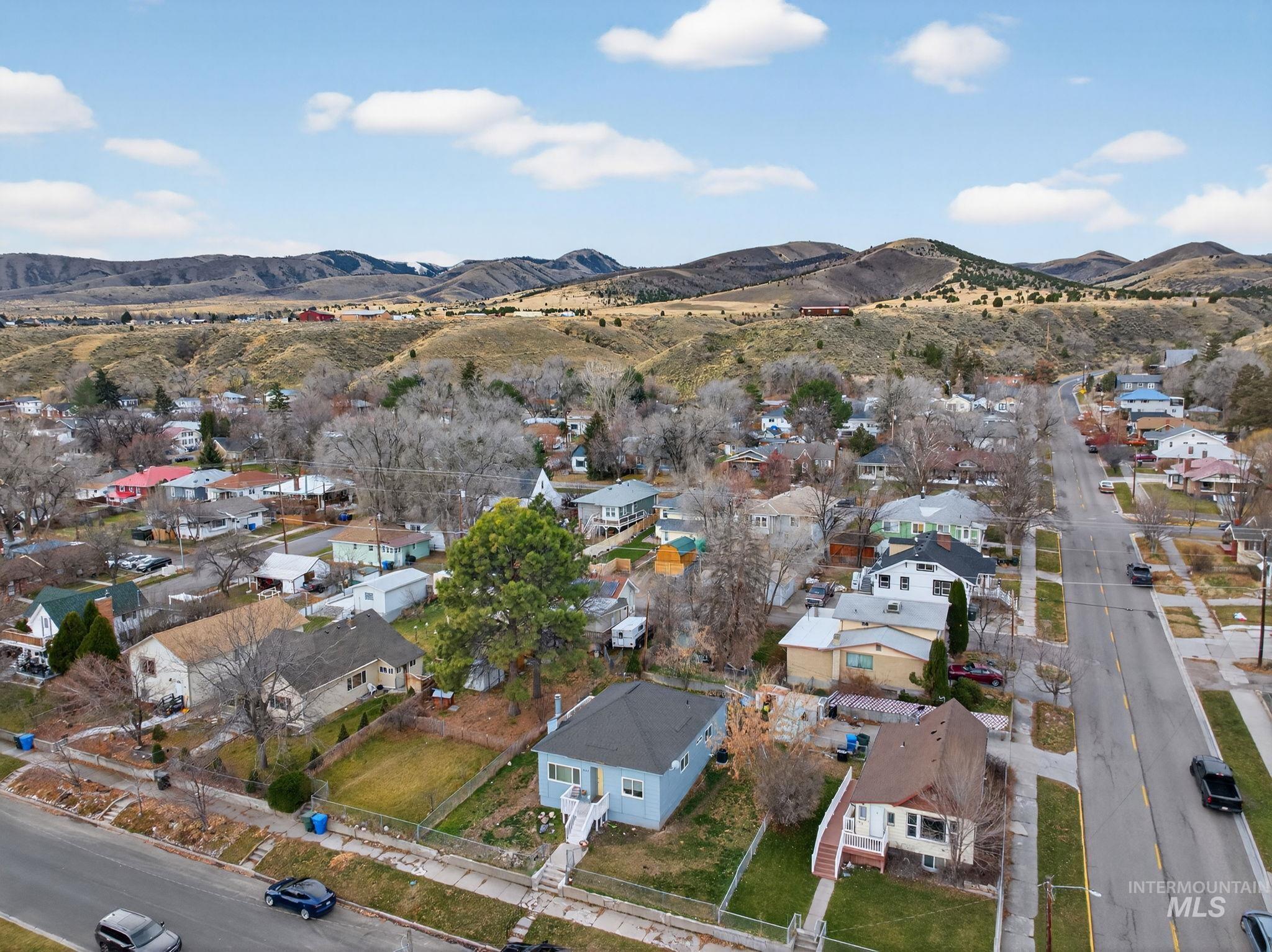 337 N Johnson Avenue, Pocatello, Idaho 83204, 3 Bedrooms, 1 Bathroom, Residential For Sale, Price $275,000, 98982068