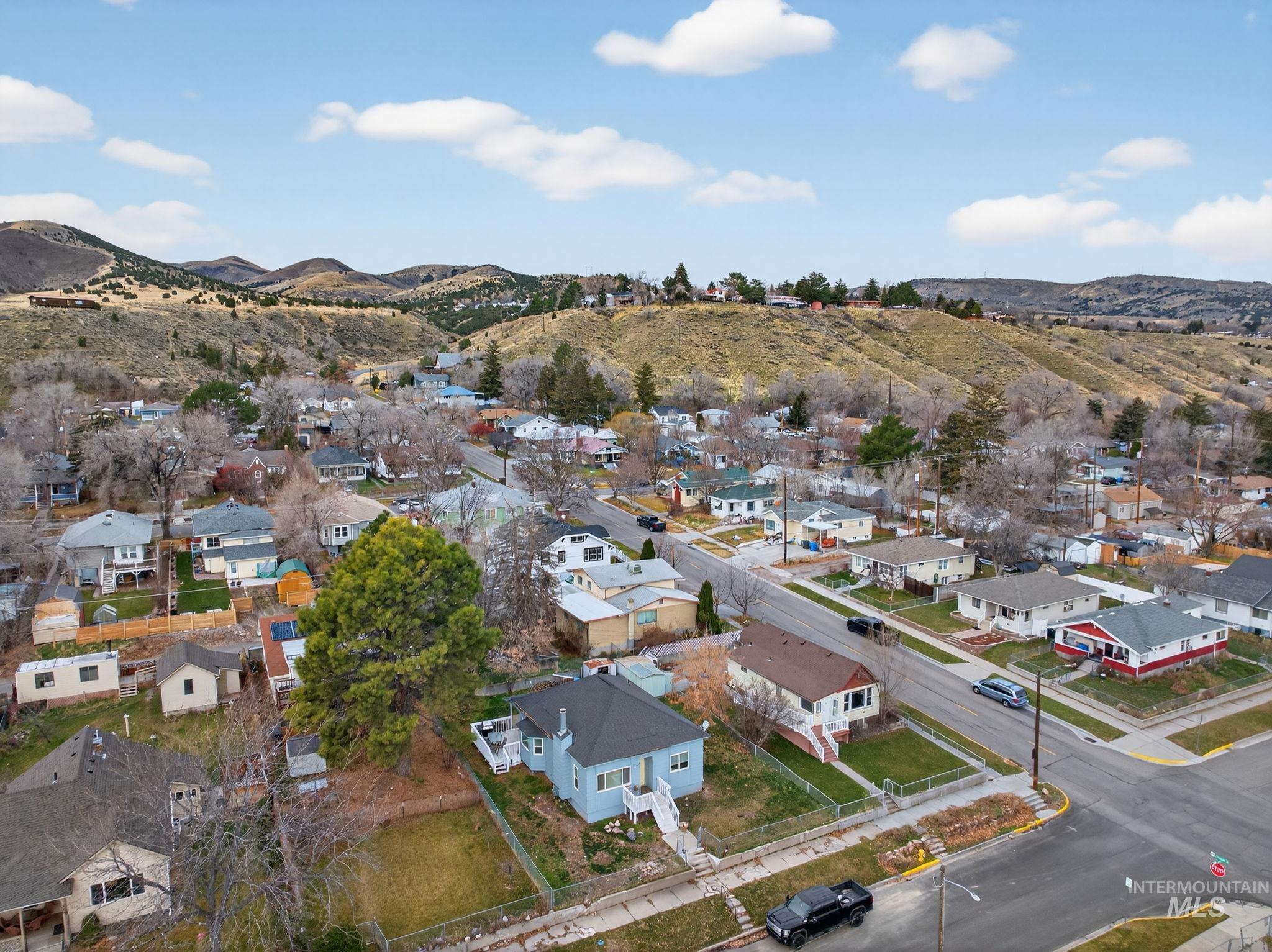 337 N Johnson Avenue, Pocatello, Idaho 83204, 3 Bedrooms, 1 Bathroom, Residential For Sale, Price $275,000, 98982068