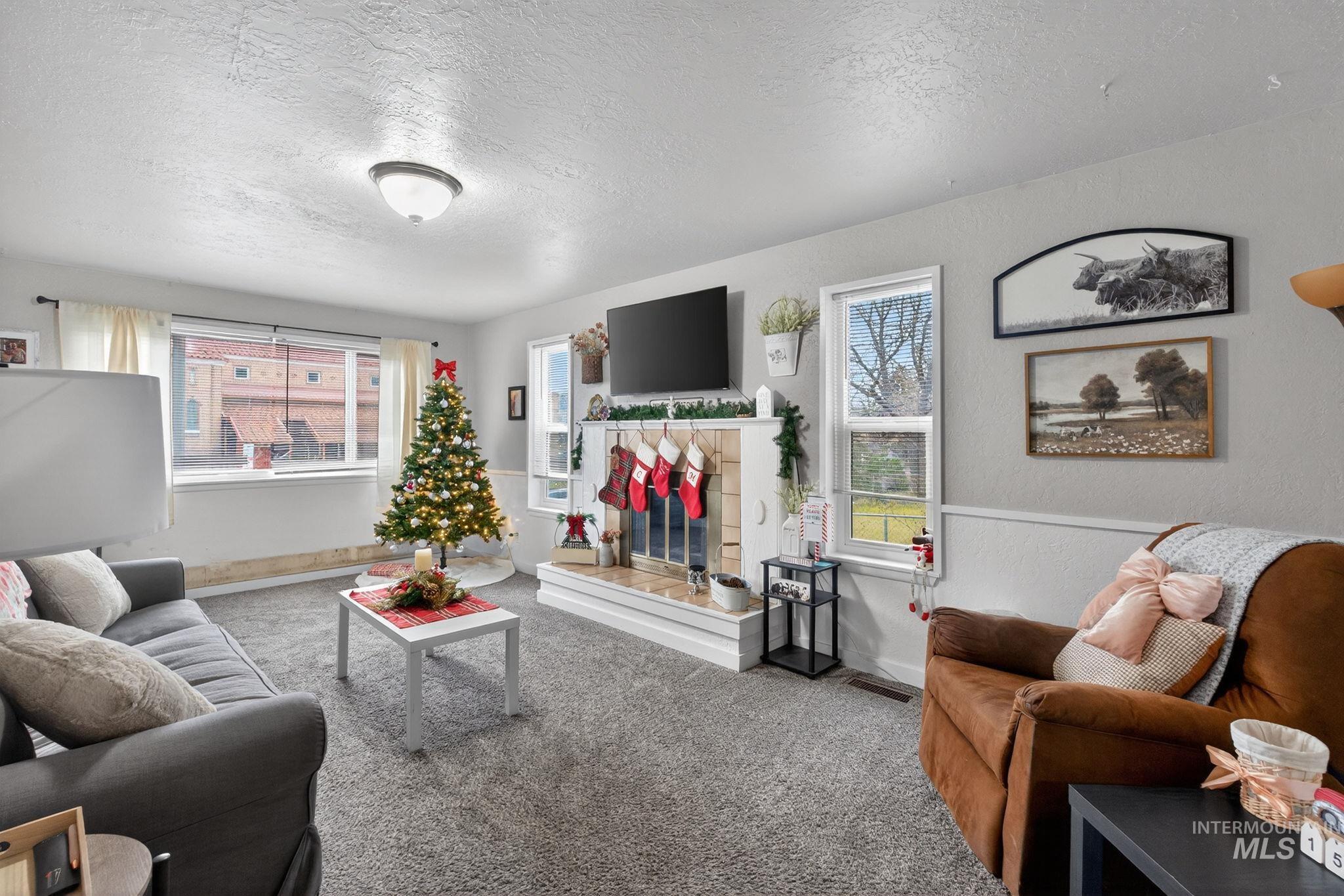 337 N Johnson Avenue, Pocatello, Idaho 83204, 3 Bedrooms, 1 Bathroom, Residential For Sale, Price $275,000, 98982068