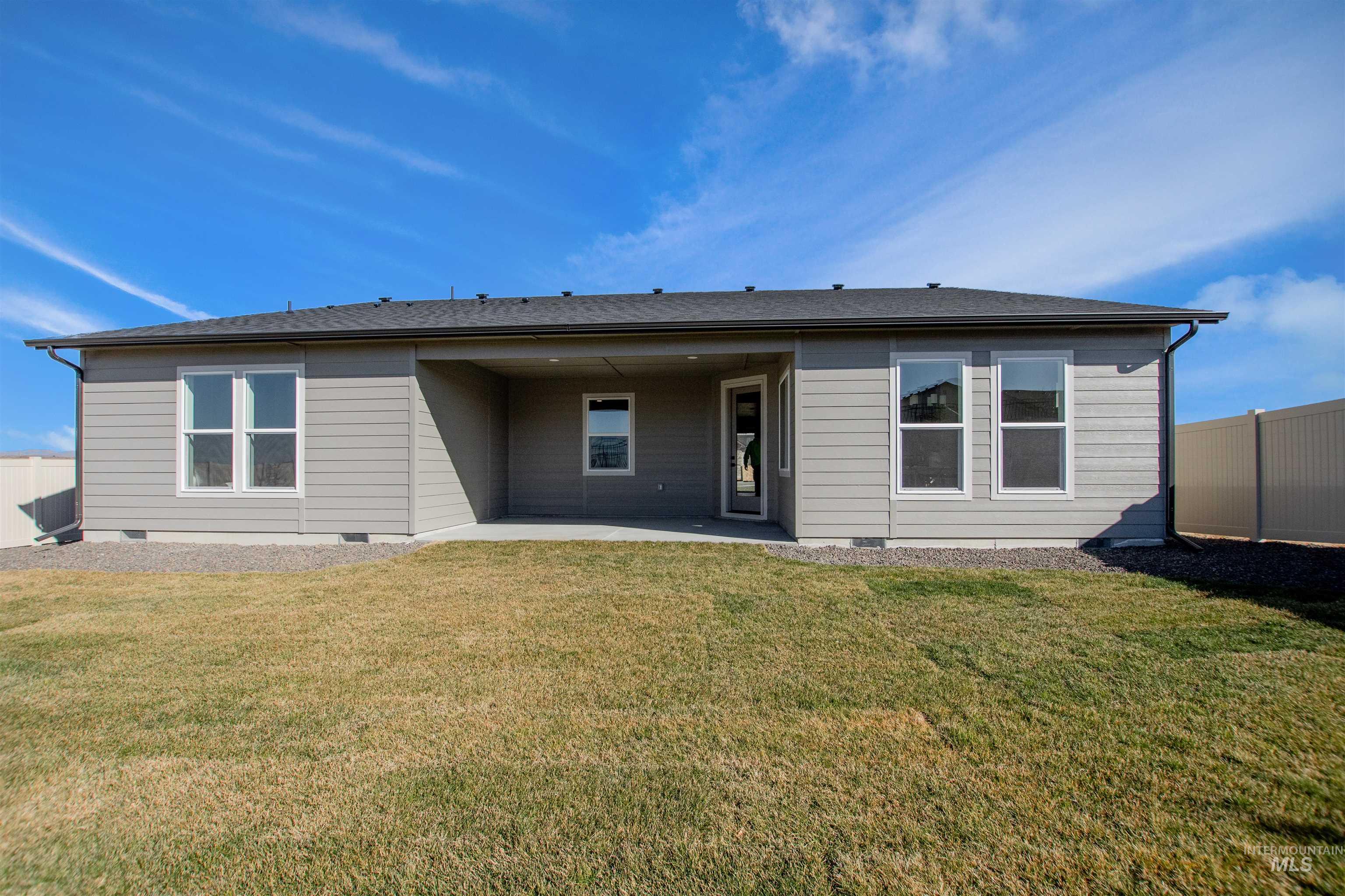 405 S Diesel Way, Boise, Idaho 83716, 4 Bedrooms, 2.5 Bathrooms, Residential For Sale, Price $559,900,MLS 98982069