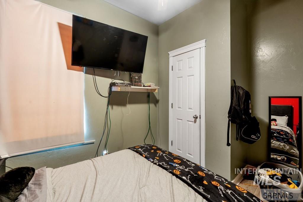 1164 Cassia Avenue, Idaho Falls, Idaho 83402, 3 Bedrooms, 1 Bathroom, Residential For Sale, Price $325,000, 98982070