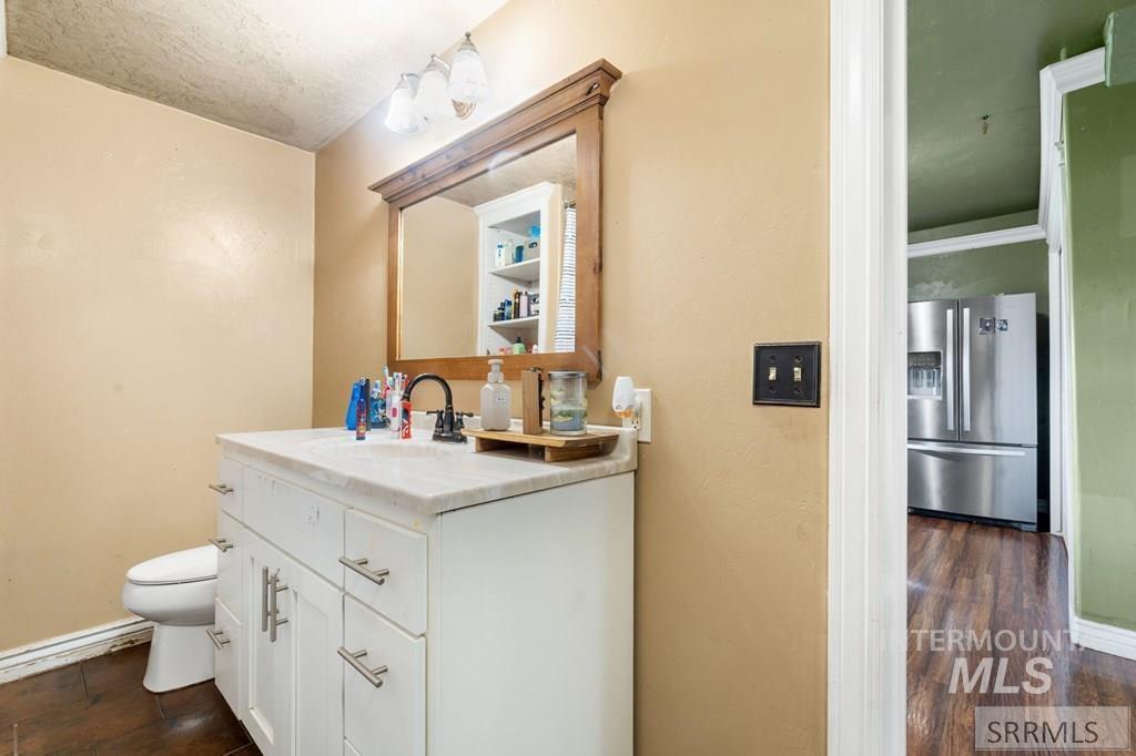 1164 Cassia Avenue, Idaho Falls, Idaho 83402, 3 Bedrooms, 1 Bathroom, Residential For Sale, Price $325,000, 98982070