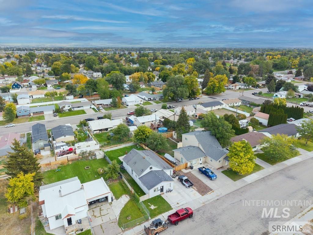 1164 Cassia Avenue, Idaho Falls, Idaho 83402, 3 Bedrooms, 1 Bathroom, Residential For Sale, Price $325,000, 98982070