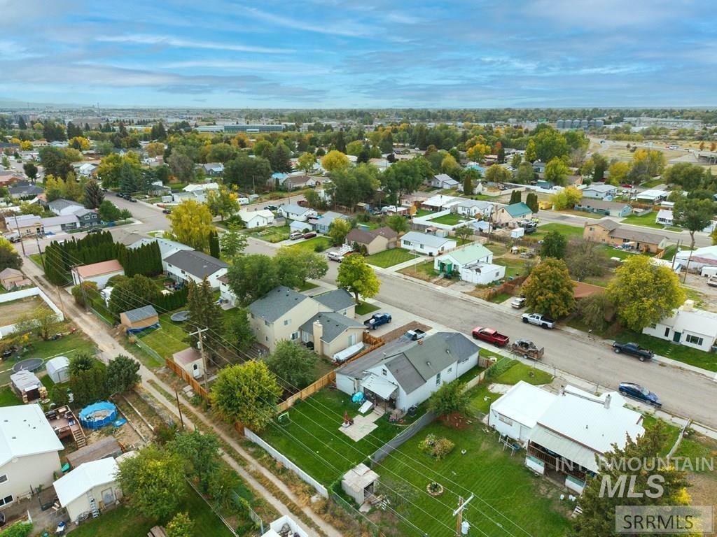 1164 Cassia Avenue, Idaho Falls, Idaho 83402, 3 Bedrooms, 1 Bathroom, Residential For Sale, Price $325,000, 98982070
