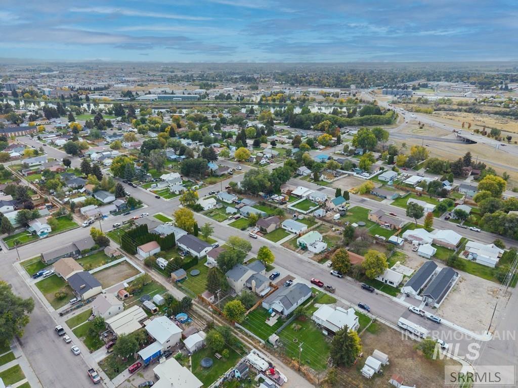 1164 Cassia Avenue, Idaho Falls, Idaho 83402, 3 Bedrooms, 1 Bathroom, Residential For Sale, Price $325,000, 98982070