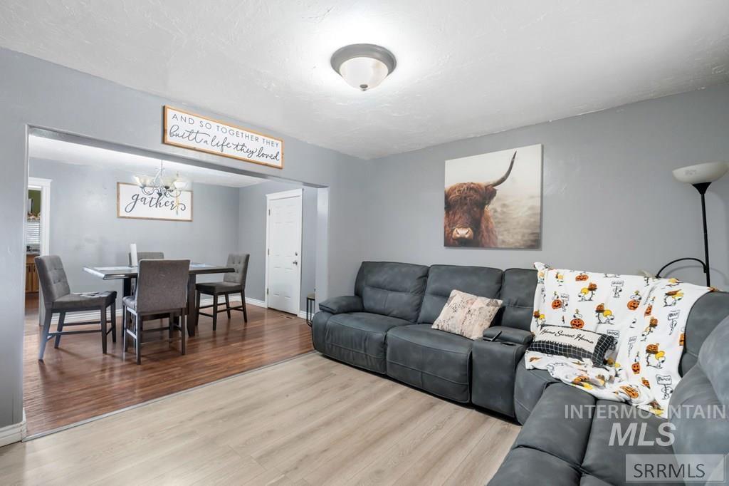 1164 Cassia Avenue, Idaho Falls, Idaho 83402, 3 Bedrooms, 1 Bathroom, Residential For Sale, Price $325,000, 98982070