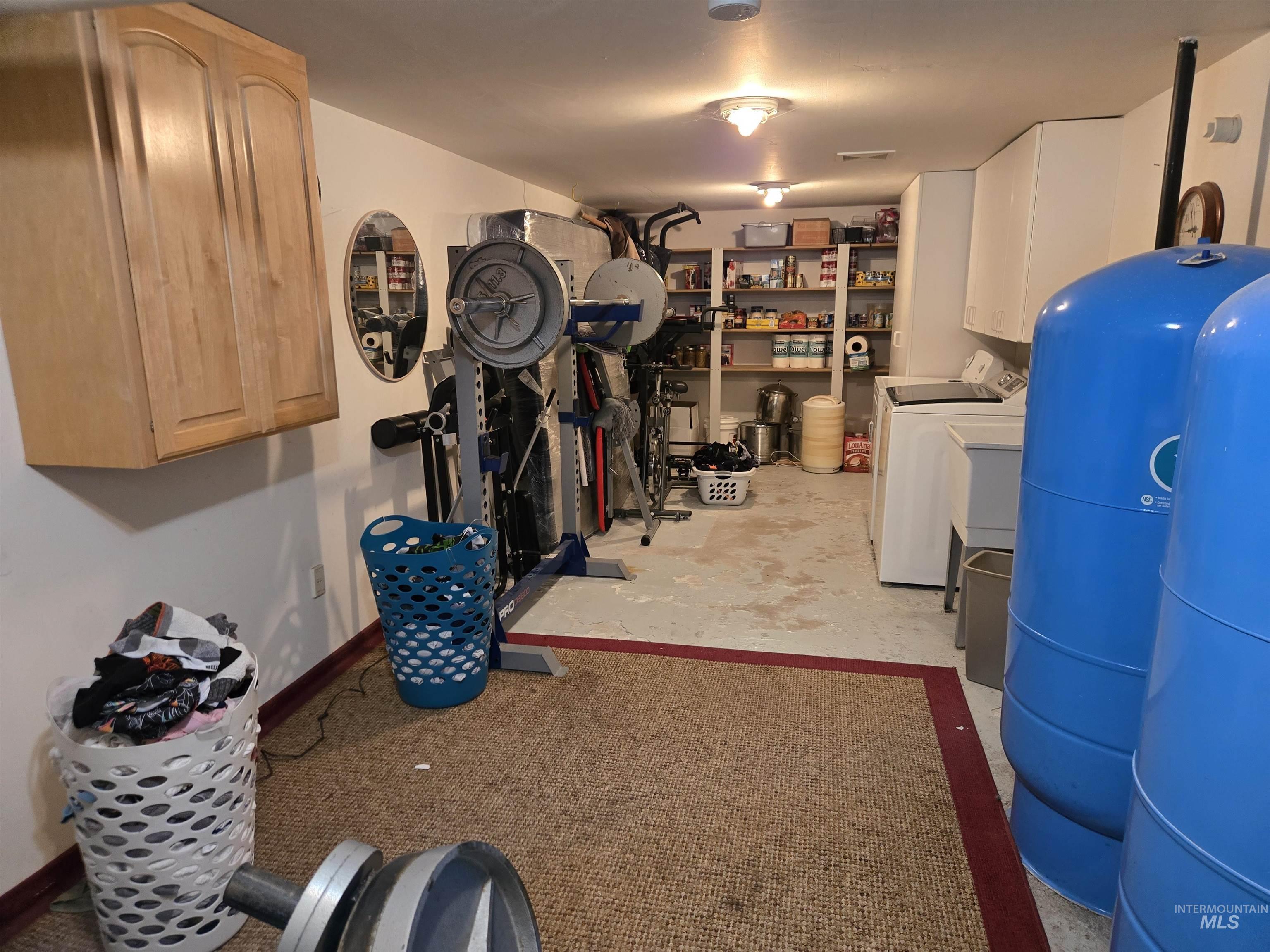 17082 Snake River Road, Asotin, Washington 99402, 2 Bedrooms, 1 Bathroom, Residential For Sale, Price $520,000, 98982071