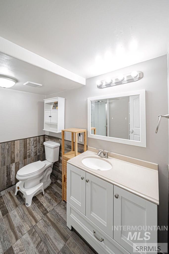 3860 E 390 N, Rigby, Idaho 83442, 6 Bedrooms, 1 Bathroom, Residential For Sale, Price $574,900, 98982072