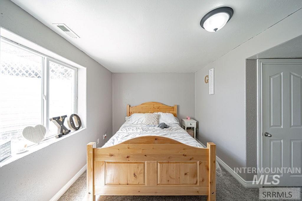 3860 E 390 N, Rigby, Idaho 83442, 6 Bedrooms, 1 Bathroom, Residential For Sale, Price $574,900, 98982072