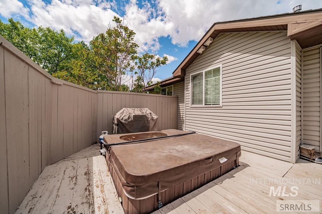 3860 E 390 N, Rigby, Idaho 83442, 6 Bedrooms, 1 Bathroom, Residential For Sale, Price $574,900, 98982072