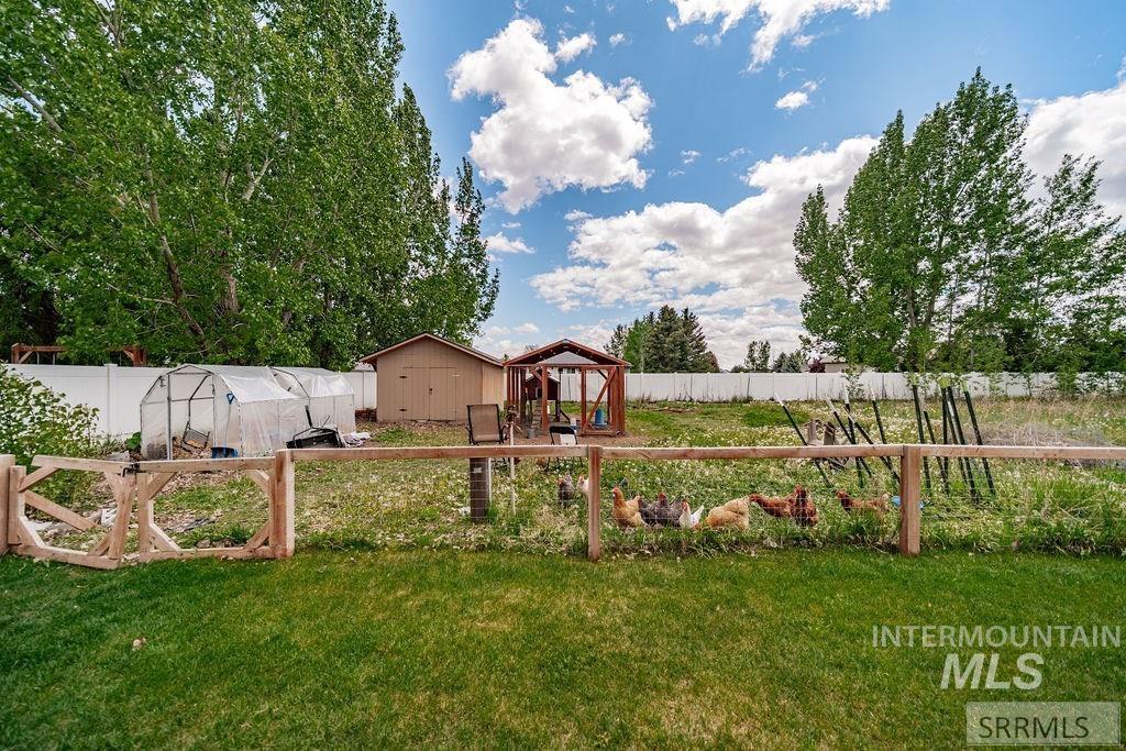 3860 E 390 N, Rigby, Idaho 83442, 6 Bedrooms, 1 Bathroom, Residential For Sale, Price $574,900, 98982072