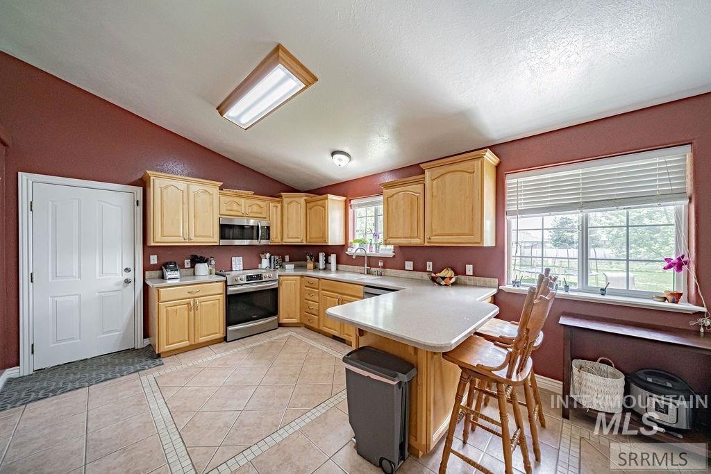 3860 E 390 N, Rigby, Idaho 83442, 6 Bedrooms, 1 Bathroom, Residential For Sale, Price $574,900, 98982072