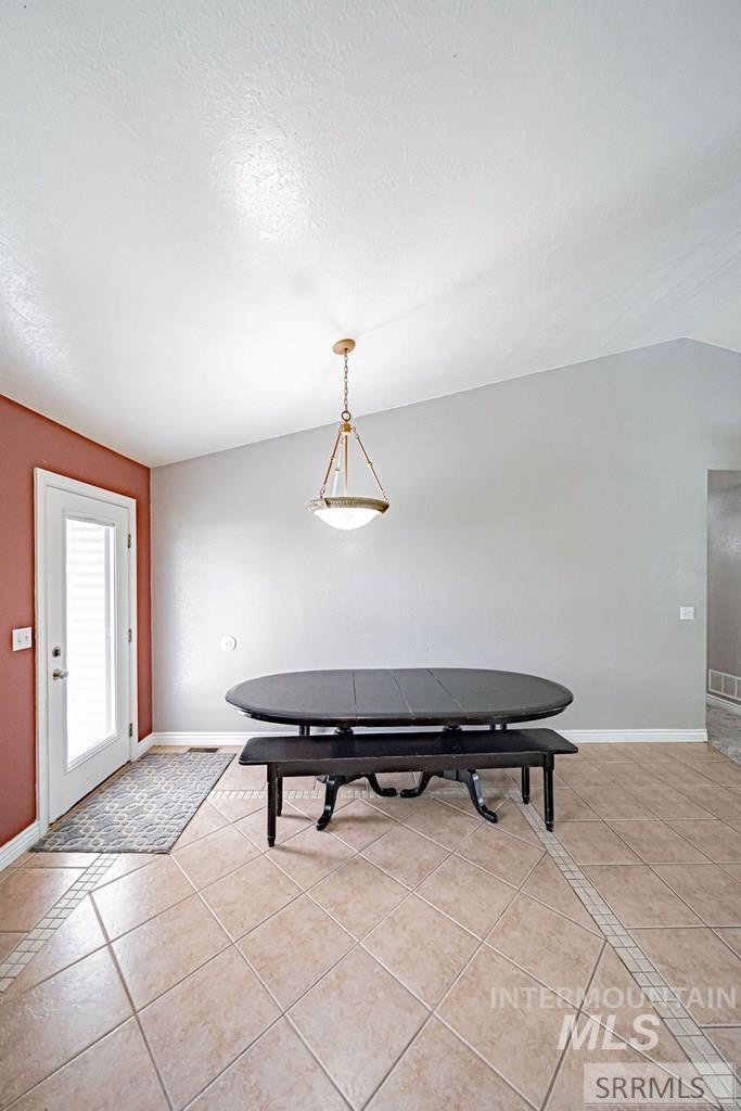 3860 E 390 N, Rigby, Idaho 83442, 6 Bedrooms, 1 Bathroom, Residential For Sale, Price $574,900, 98982072