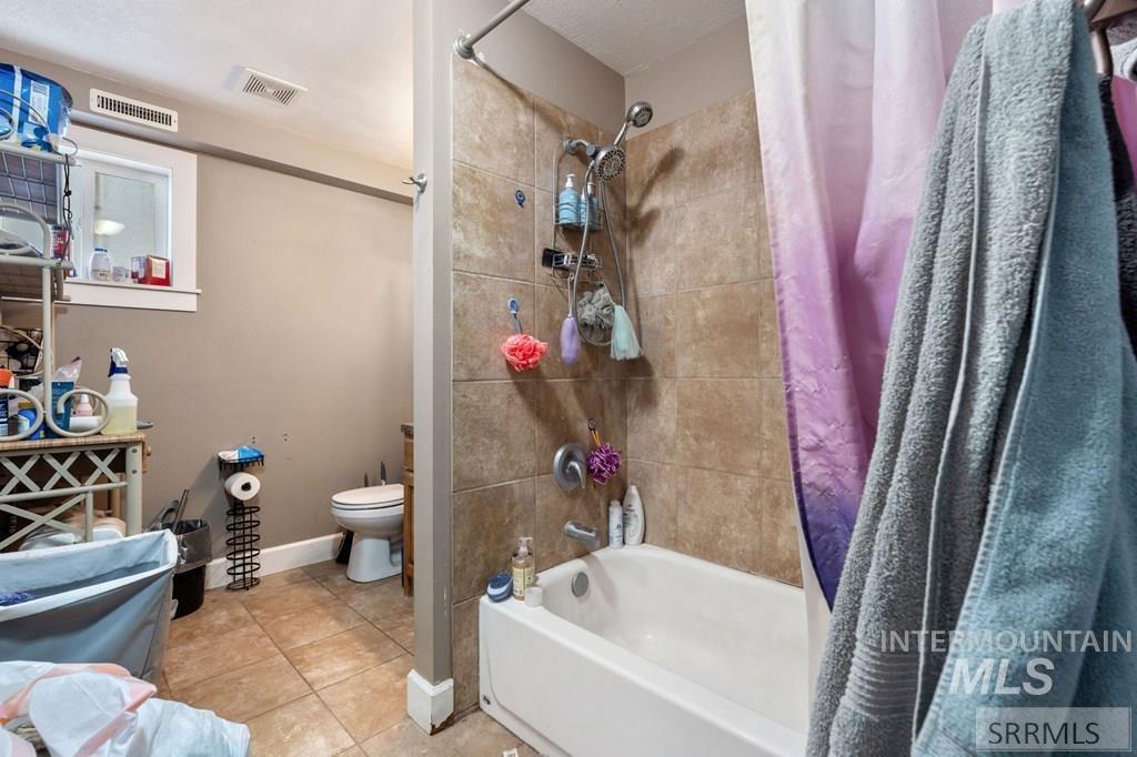 2483 Mars Street, Idaho Falls, Idaho 83402, 4 Bedrooms, 2 Bathrooms, Residential For Sale, Price $399,000, 98982073