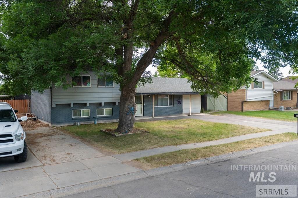 2483 Mars Street, Idaho Falls, Idaho 83402, 4 Bedrooms, 2 Bathrooms, Residential For Sale, Price $399,000, 98982073