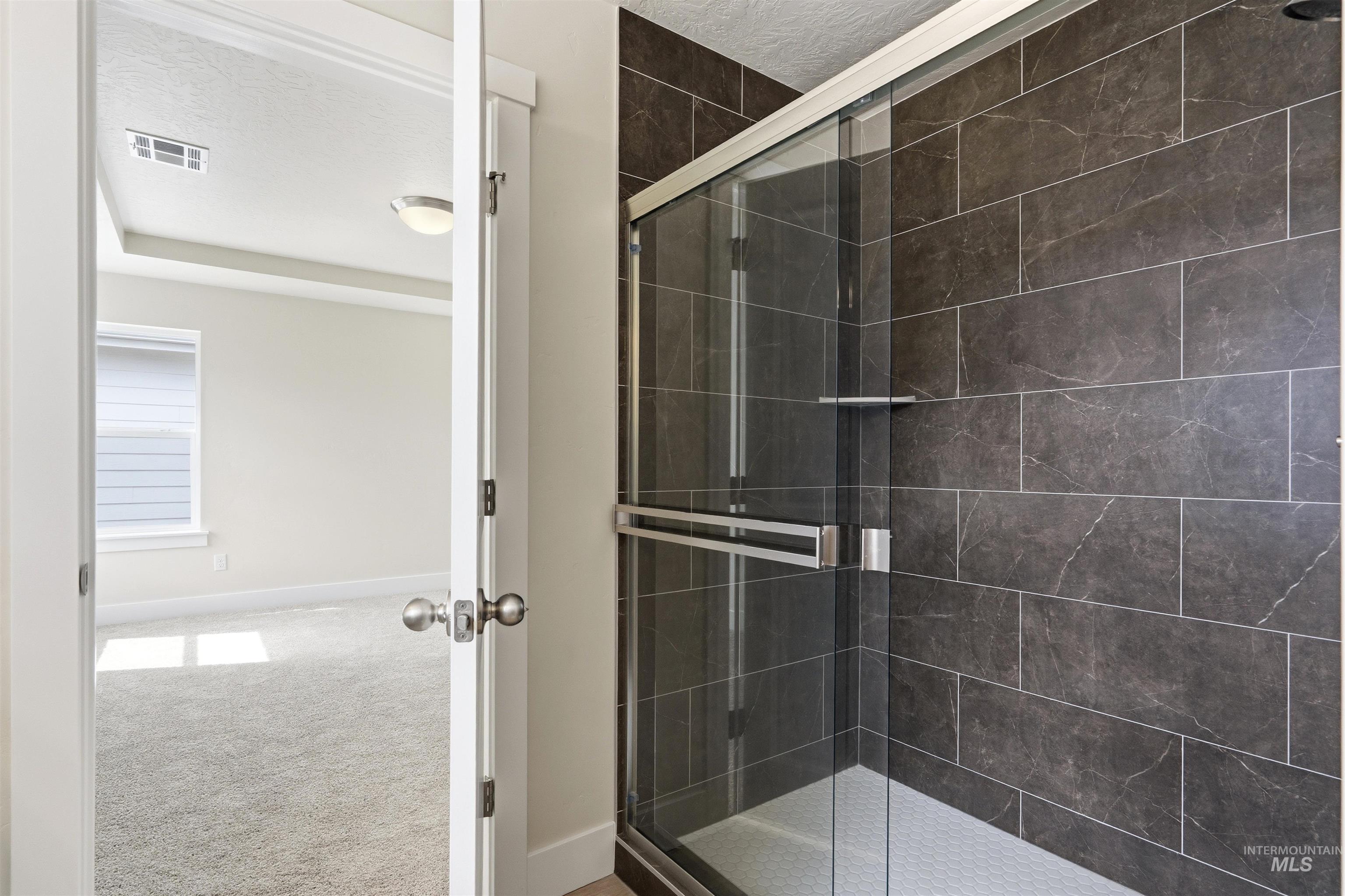 5536 W Lost Rapids St, Meridian, Idaho 83646, 3 Bedrooms, 2.5 Bathrooms, Residential For Sale, Price $498,990, 98982074