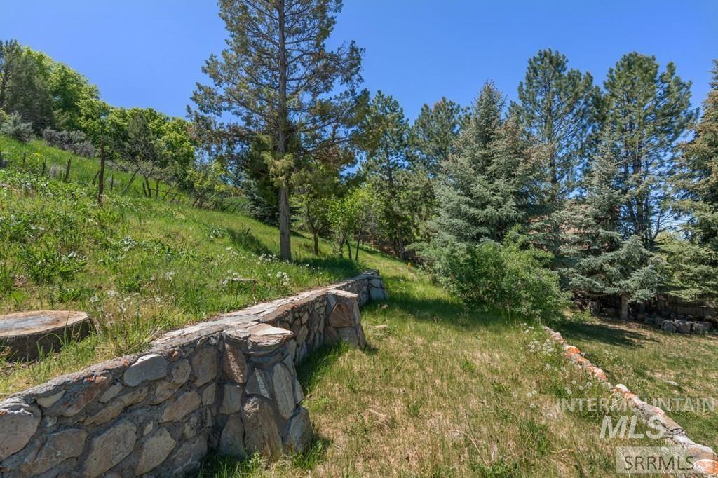 191 E Booth Street, Lava Hot Springs, Idaho 83246, 3 Bedrooms, 2.5 Bathrooms, Residential For Sale, Price $465,000, 98982077