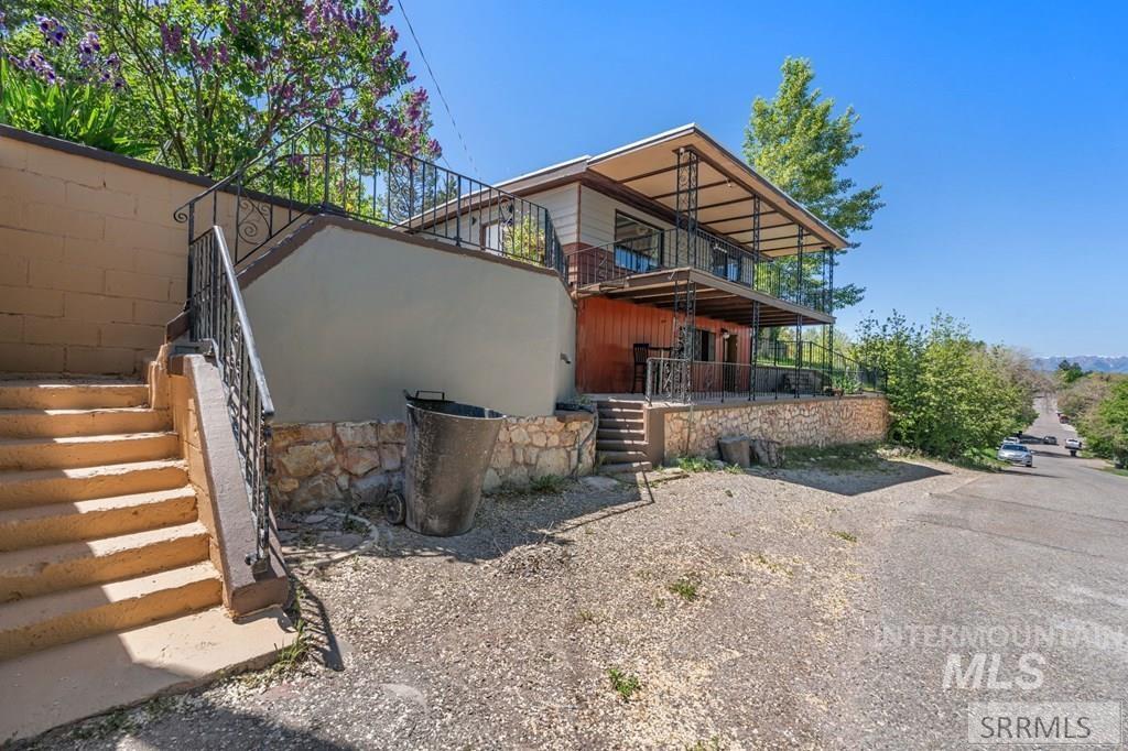 191 E Booth Street, Lava Hot Springs, Idaho 83246, 3 Bedrooms, 2.5 Bathrooms, Residential For Sale, Price $465,000, 98982077