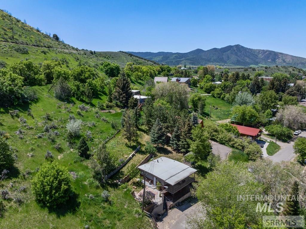 191 E Booth Street, Lava Hot Springs, Idaho 83246, 3 Bedrooms, 2.5 Bathrooms, Residential For Sale, Price $465,000, 98982077