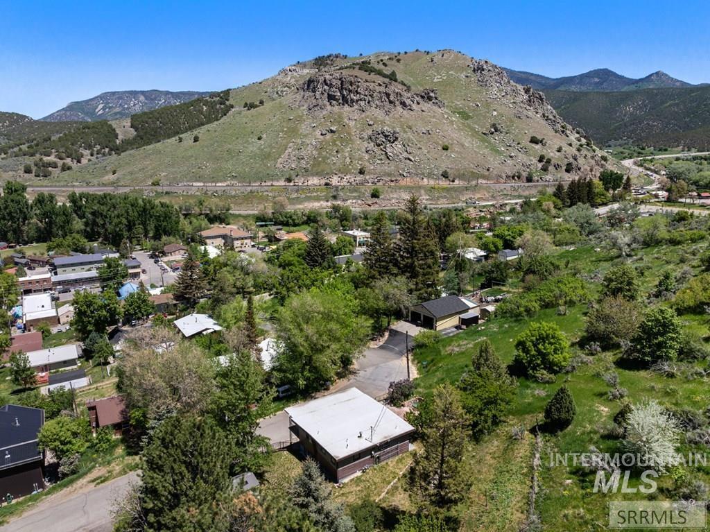 191 E Booth Street, Lava Hot Springs, Idaho 83246, 3 Bedrooms, 2.5 Bathrooms, Residential For Sale, Price $465,000, 98982077