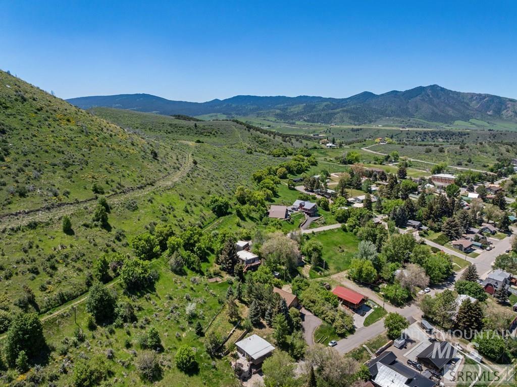 191 E Booth Street, Lava Hot Springs, Idaho 83246, 3 Bedrooms, 2.5 Bathrooms, Residential For Sale, Price $465,000, 98982077