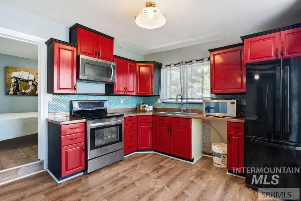 191 E Booth Street, Lava Hot Springs, Idaho 83246, 3 Bedrooms, 2.5 Bathrooms, Residential For Sale, Price $465,000, 98982077