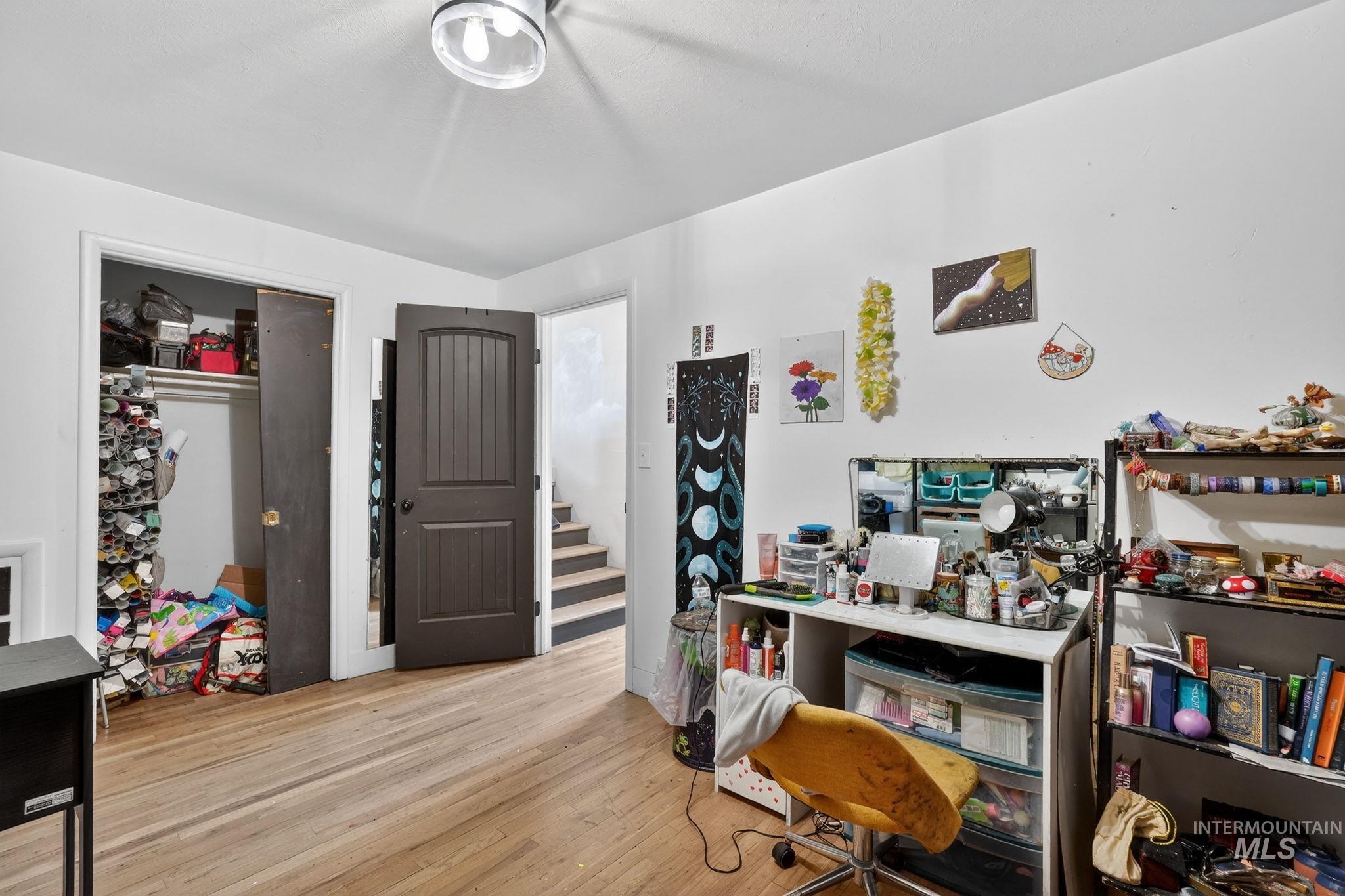 900 Stanger Avenue, Idaho Falls, Idaho 83404, 5 Bedrooms, 2 Bathrooms, Residential For Sale, Price $379,000, 98982079