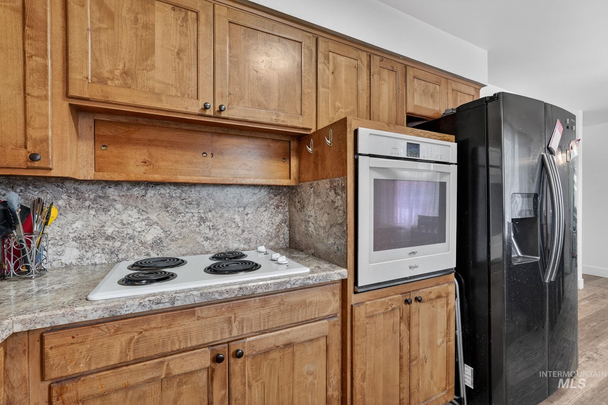 900 Stanger Avenue, Idaho Falls, Idaho 83404, 5 Bedrooms, 2 Bathrooms, Residential For Sale, Price $379,000, 98982079