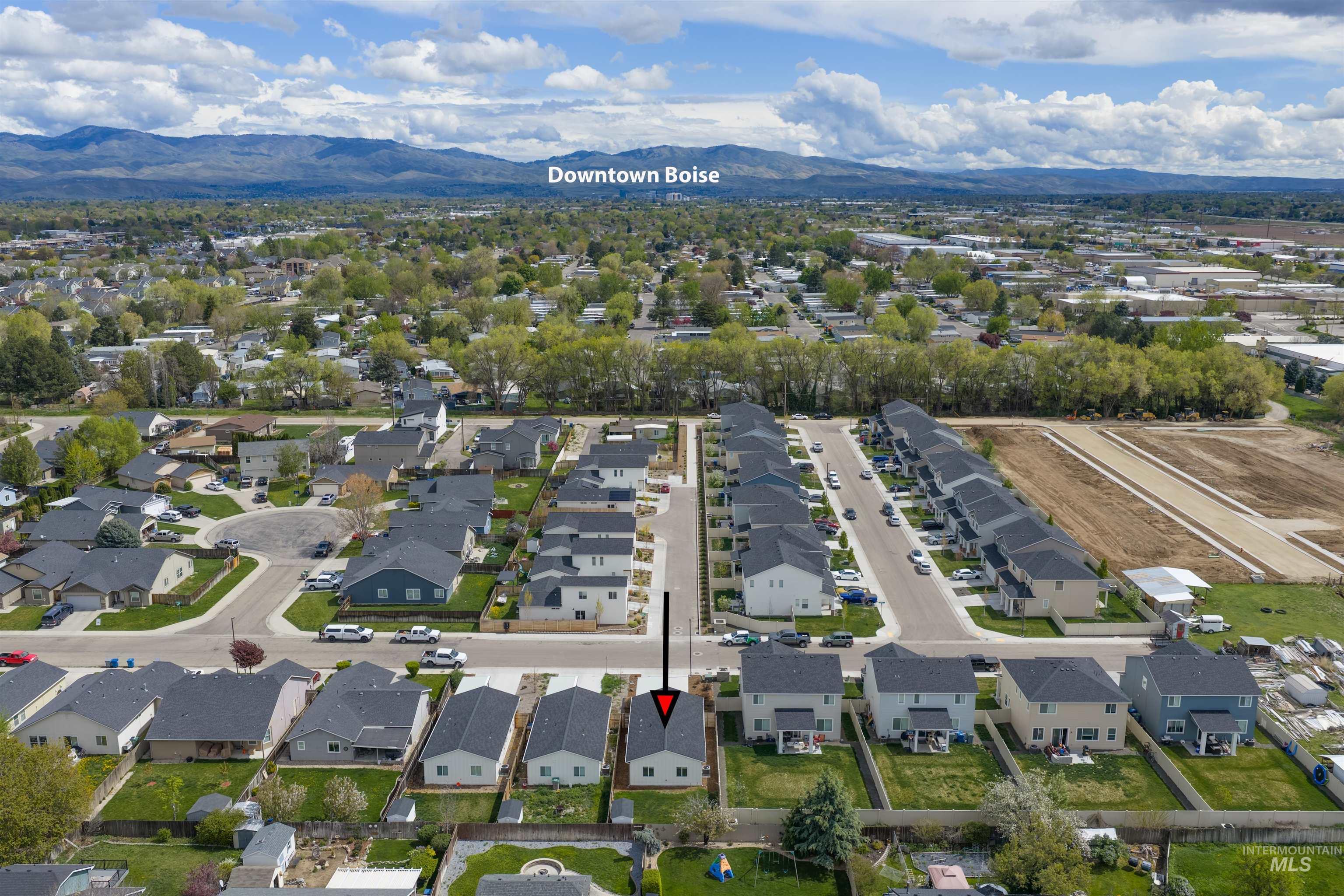 983 N Nichole Ave, Boise, Idaho 83713, 3 Bedrooms, 2 Bathrooms, Residential For Sale, Price $325,920, 98982082