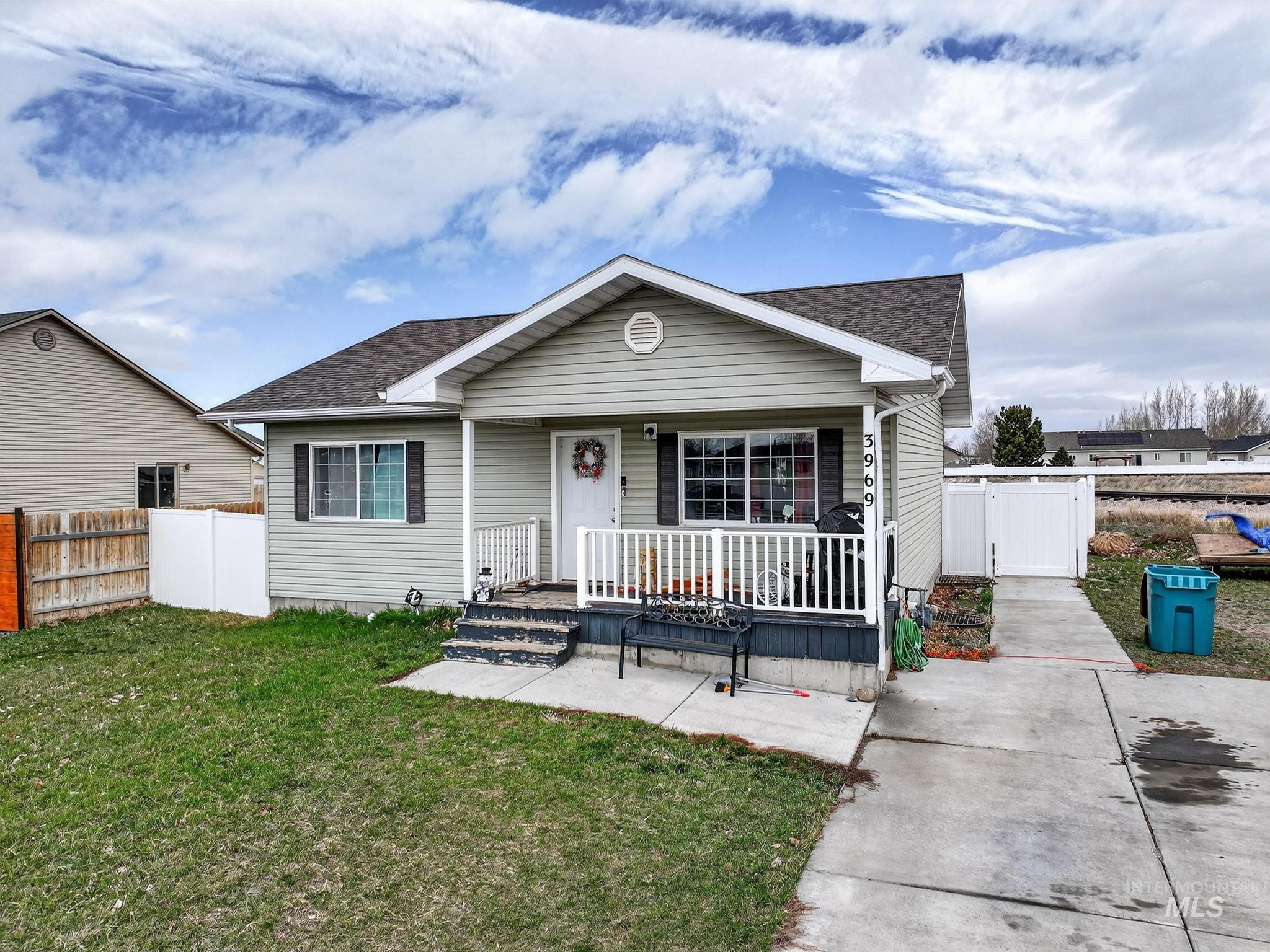 3969 E Deloy Drive, Idaho Falls, Idaho 83401, 3 Bedrooms, 2 Bathrooms, Residential For Sale, Price $399,000, 98982083