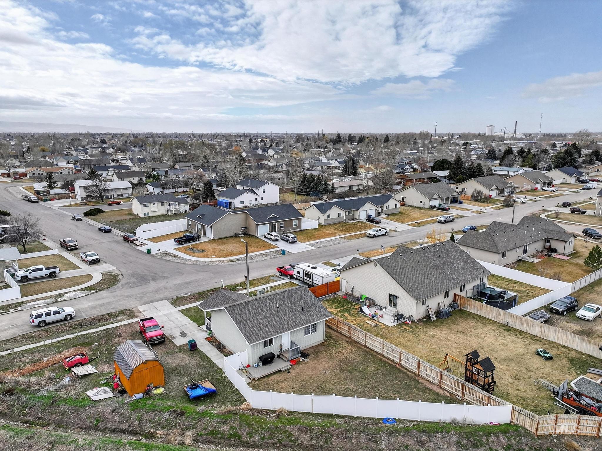 3969 E Deloy Drive, Idaho Falls, Idaho 83401, 3 Bedrooms, 2 Bathrooms, Residential For Sale, Price $399,000, 98982083