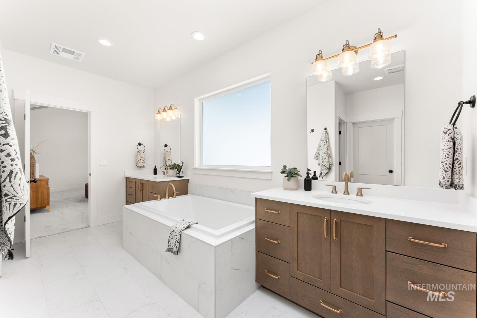 13344 N Spring Creek Way, Boise, Idaho 83714, 3 Bedrooms, 2.5 Bathrooms, Residential For Sale, Price $824,161, 98982087