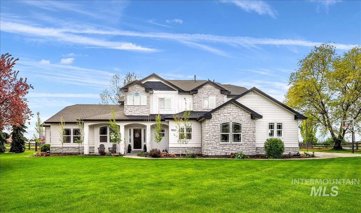 7933 S Old Farm Lane, Meridian, Idaho 83642, 5 Bedrooms, 4 Bathrooms, Residential For Sale, Price $1,625,000, 98982092