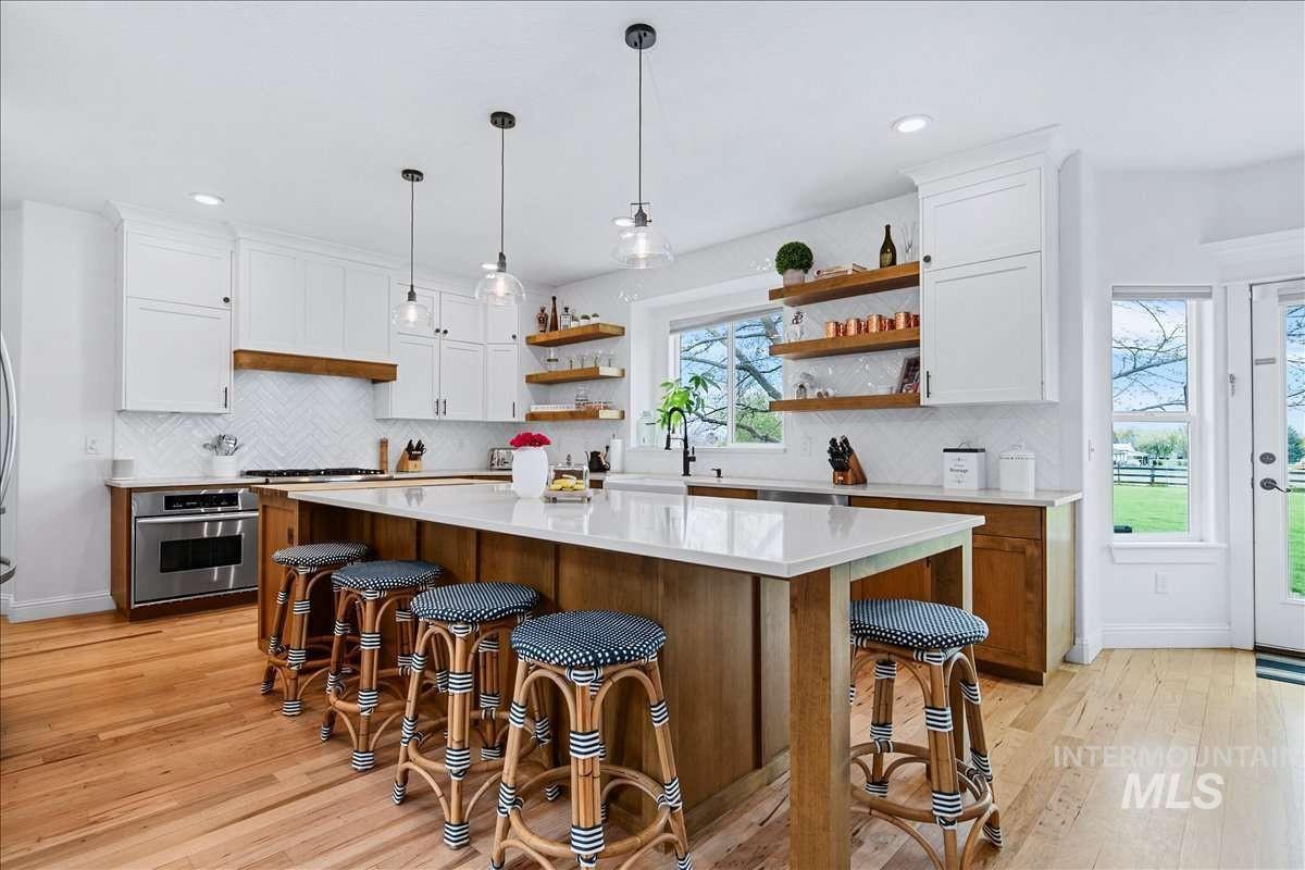 7933 S Old Farm Lane, Meridian, Idaho 83642, 5 Bedrooms, 4 Bathrooms, Residential For Sale, Price $1,649,000, 98982092