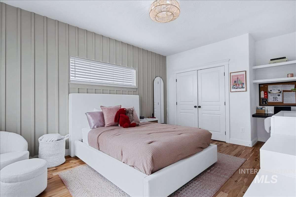 7933 S Old Farm Lane, Meridian, Idaho 83642, 5 Bedrooms, 4 Bathrooms, Residential For Sale, Price $1,649,000, 98982092