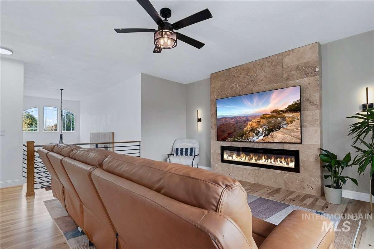 7933 S Old Farm Lane, Meridian, Idaho 83642, 5 Bedrooms, 4 Bathrooms, Residential For Sale, Price $1,649,000, 98982092