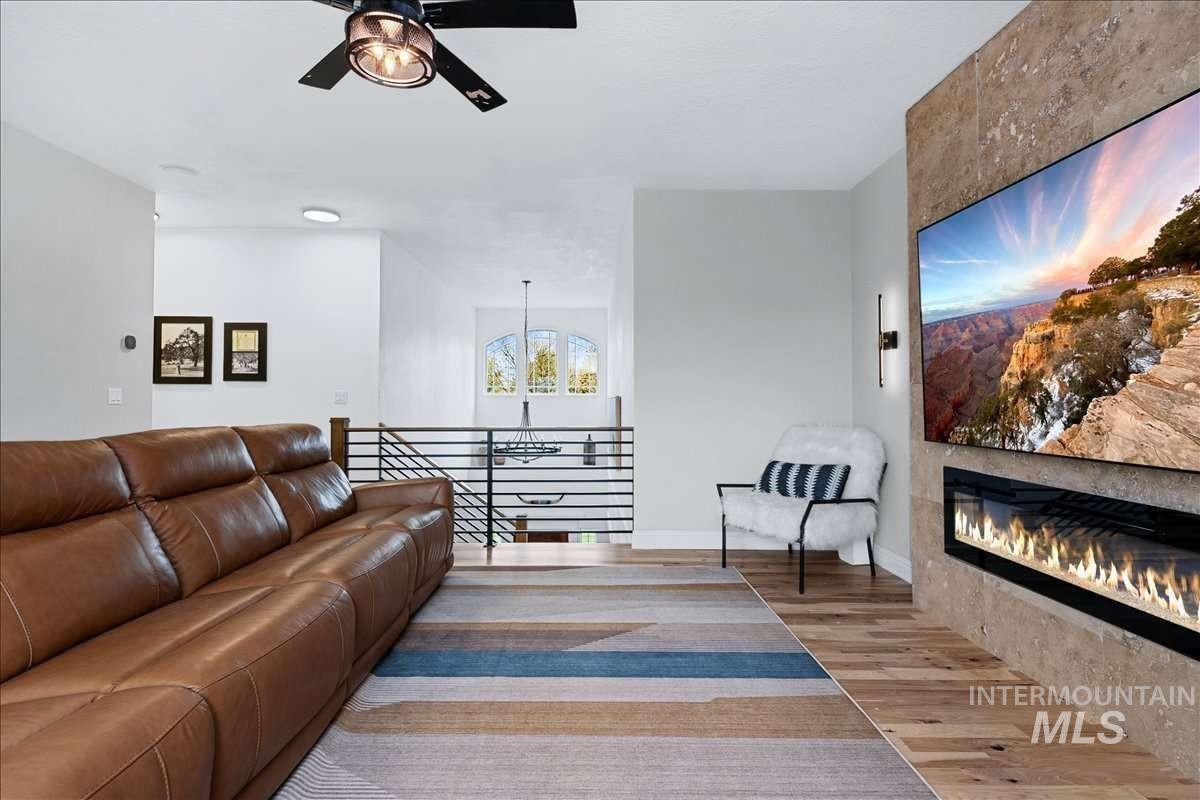 7933 S Old Farm Lane, Meridian, Idaho 83642, 5 Bedrooms, 4 Bathrooms, Residential For Sale, Price $1,649,000, 98982092