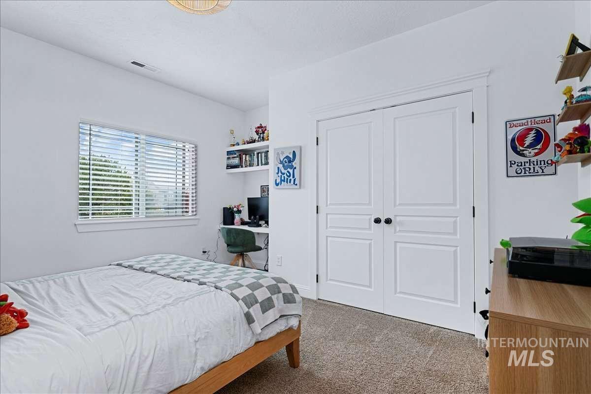 7933 S Old Farm Lane, Meridian, Idaho 83642, 5 Bedrooms, 4 Bathrooms, Residential For Sale, Price $1,649,000, 98982092