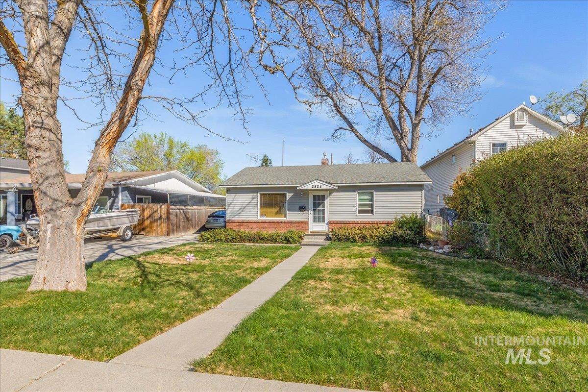 2828 W Ona St, Boise, Idaho 83705, 3 Bedrooms, 1 Bathroom, Residential For Sale, Price $329,000, 98982094