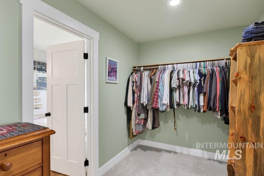 1341 Lande Lane, Moscow, Idaho 83843, 5 Bedrooms, 3 Bathrooms, Residential For Sale, Price $865,000,MLS 98982095